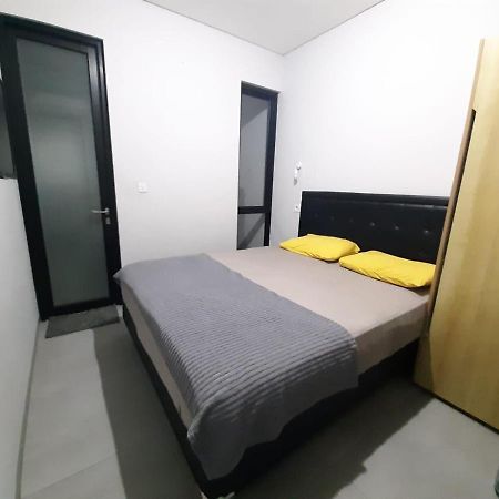 Oyo Life 92770 Cozy Puri 22 Jacarta Exterior foto