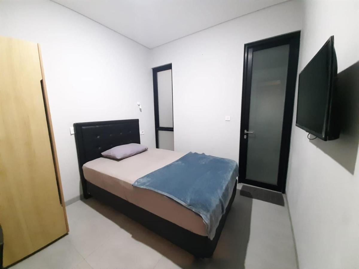 Oyo Life 92770 Cozy Puri 22 Jacarta Exterior foto