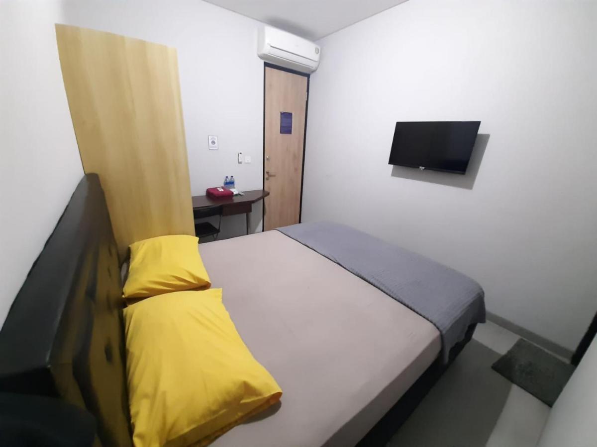 Oyo Life 92770 Cozy Puri 22 Jacarta Exterior foto