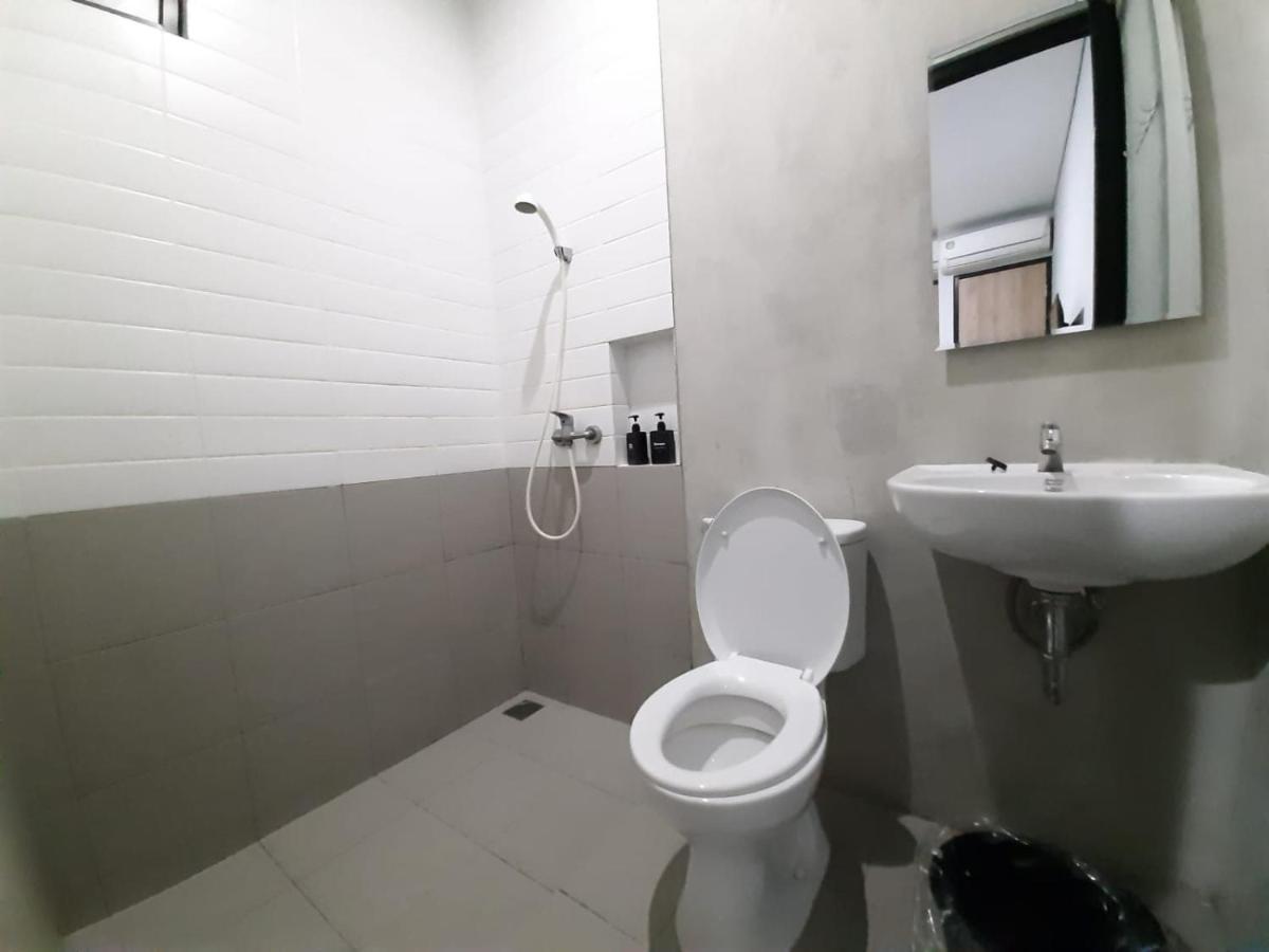 Oyo Life 92770 Cozy Puri 22 Jacarta Exterior foto